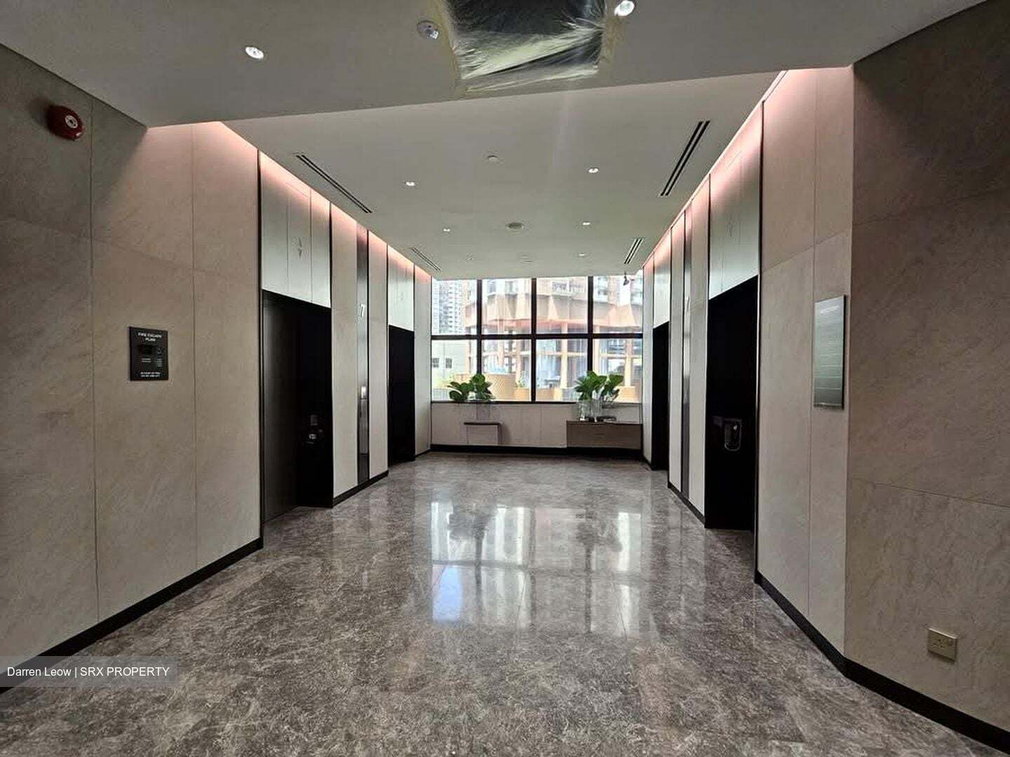 Abi Plaza (D2), Office #535099391